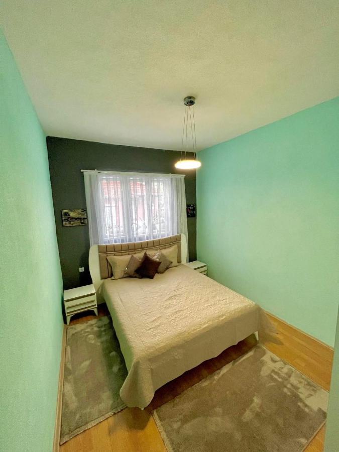 Apartment-Rubin พริสตีนา ภายนอก รูปภาพ